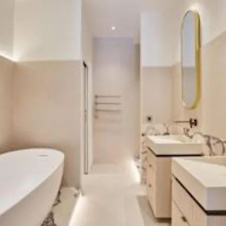 Apartment Sumptuous With Garden Arc De Triomphe