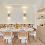 Sumptuous With Garden Arc De Triomphe Lejlighed